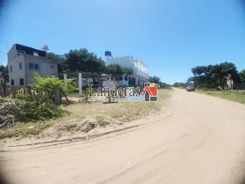 Departamento Monoambiente CON COCHERA - Una Cuadra del Mar!