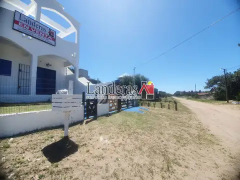 Departamento Monoambiente CON COCHERA - Una Cuadra del Mar!