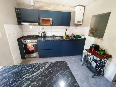 Casa en Venta con 2 cocheras