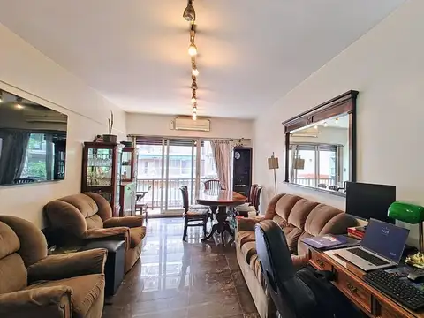 4 ambientes con dependencia y balcon en Almagro