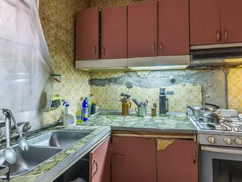 CASA EN VENTA A REFACCIONAR SAN CRISTOBAL