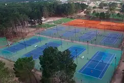 Actividades deportivas futbol, voley, paddle, golf, tenis, polo, basquet, equitacion en Costa Esmeralda en Ruta 11  en Pinamar, Buenos Aires