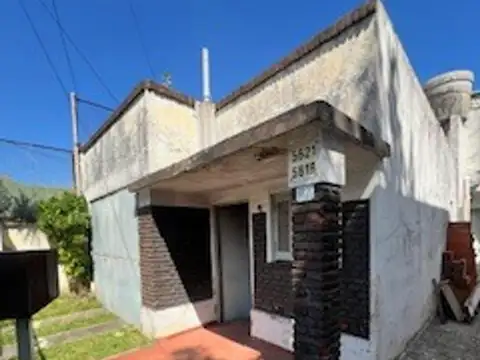 Galpón con Oficinas opcional Vivienda