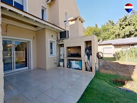 VENTA CASA 4 AMB -PILAR -Barrio Las Margaritas