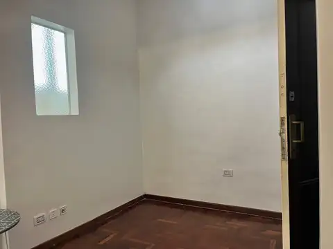 Depto Tipo Casa en Venta en Colegiales, USD 150.000