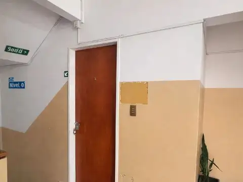 Oficina 2 ambientes con 1 baño