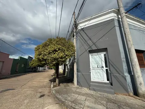 Esquina R. E. San Martin y Narvarte