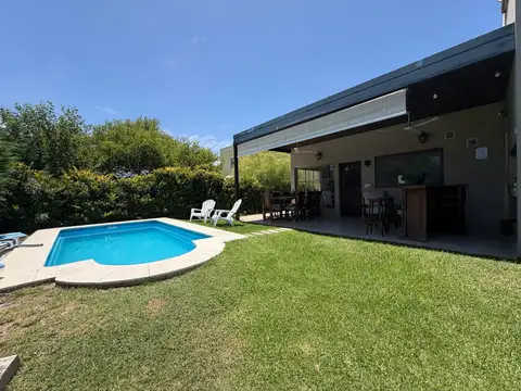 Casa en Alquiler Temporal en Pilar del Este - San Alfonso, USD 2.500