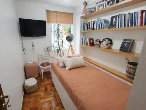 Departamento en Venta en Parque Chacabuco, USD 130.000