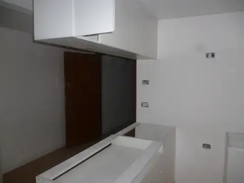 VENTA MONOAMBIENTE A ESTRENAR EN CABALLITO - balcón- BARRIO INGLES - Permuta