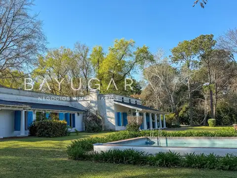 Casa 5 ambientes con 3 baños