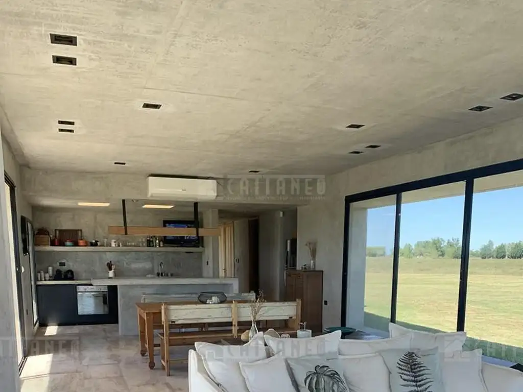 Casa en Chacras de la Trinidad