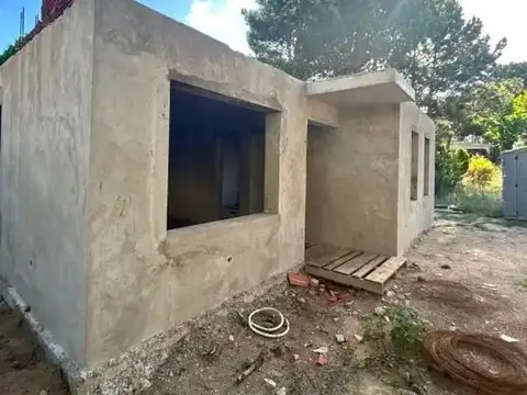 VENTA TERRENO CON CONSTRUCCIÓN EN VALERIA DEL MAR