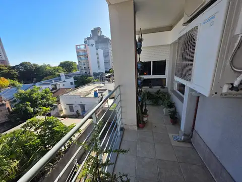 Departamento 4 ambientes con 2 baños
