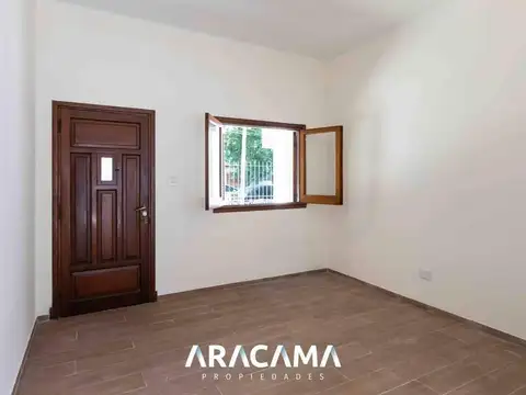 Casa en Venta en Monte Grande, USD 135.000