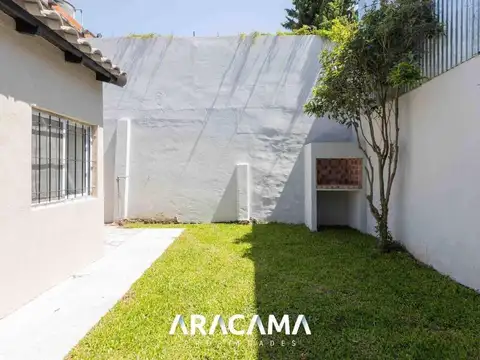 Azcuenaga 472