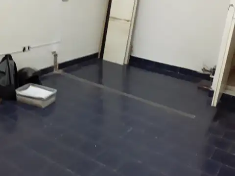 Local en Alquiler en Almagro, $ 550.000