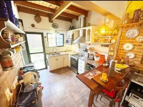 Casa en Venta con 1 cochera
