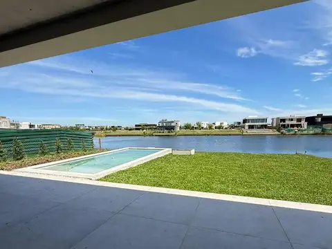 Casa en Venta en Puertos - Barrio Costas, USD 890.000