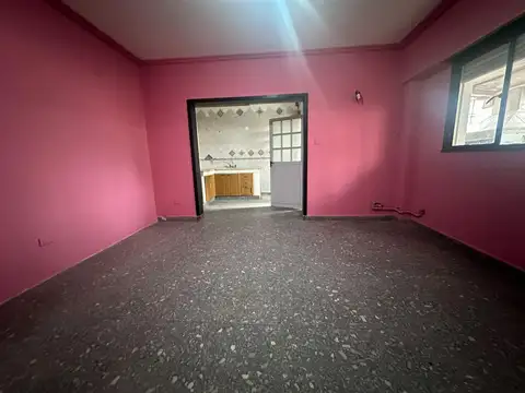 Depto Tipo Casa 5 ambientes con 2 baños