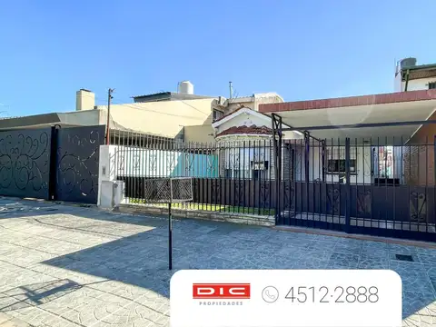 Casa 3 ambientes en venta Martinez