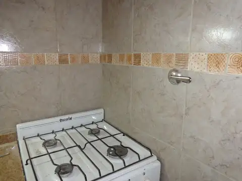 Depto Tipo Casa 2 ambientes con 1 baño