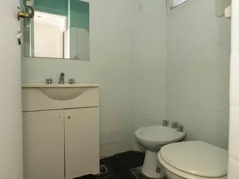 1 amb y medio cocina ind y baño completo Recoleta