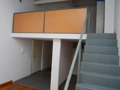 ALQUILER LOFT OFICINA APTO PROFESIONAL- SAN TELMO