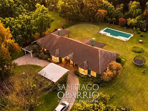 Casa en Venta de 300m2 en La Cañada Polo Club de Lujan 100