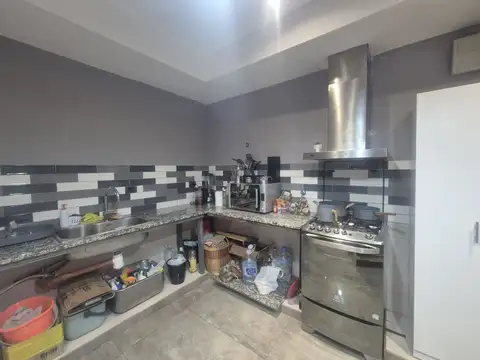 Depto Tipo Casa en Venta con 1 cocheras
