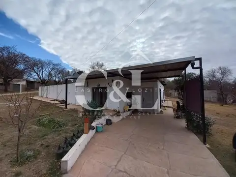 Casa en Venta con 1 cochera