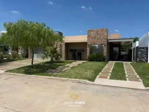 Casa en Venta en Siete Soles, USD 300.000