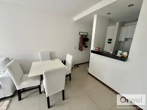 Departamento en Alquiler en Colegiales, USD 750