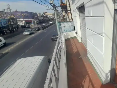 AV.  MARQUEZ al 2600