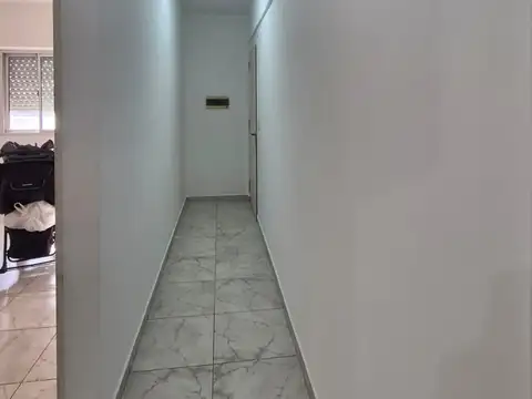 Av Argentina 4400, Piso 2