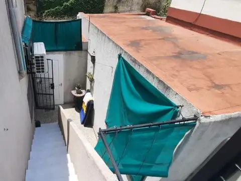 Depto Tipo Casa en Venta en Saavedra, USD 155.000