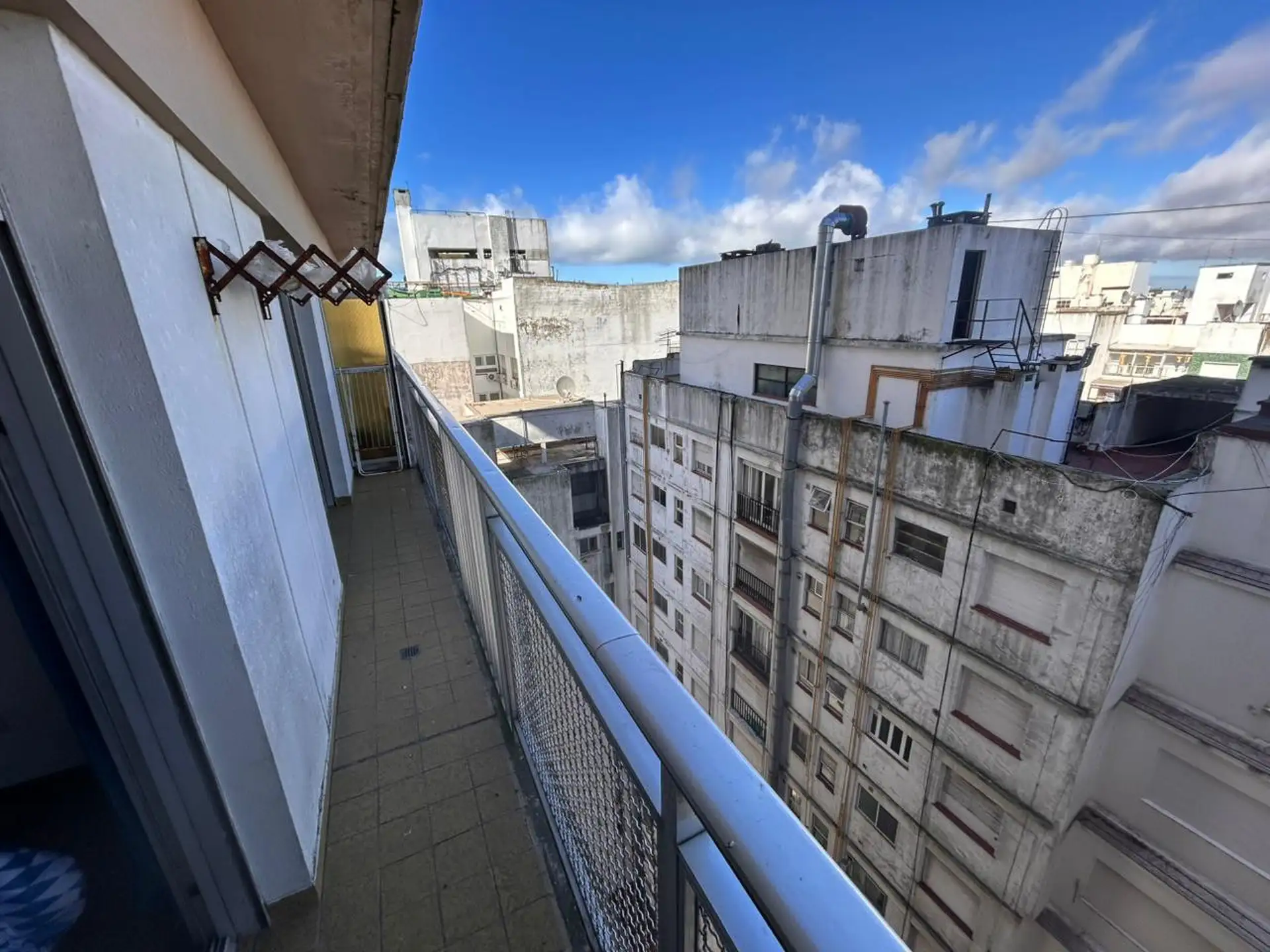 Departamento de 2 ambientes, con balcon corrido, Plaza Colon