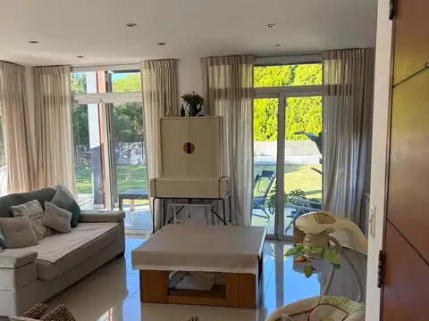 Venta Casa 5 Amb Barrio Santa Teresa Villanueva Tigre