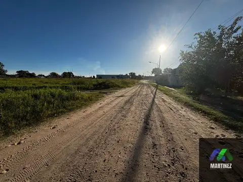 Terreno en Venta 15  mts Fondo