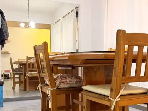 9 Y 56 , Piso 7