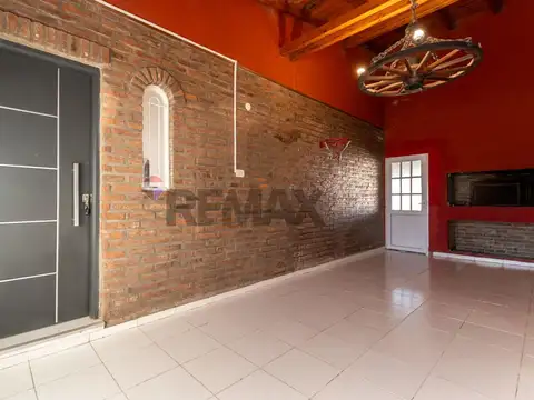 Casa en venta en Sauce Viejo a metros de Ruta 11