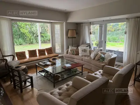 Casa en Alquiler en Martinez Vias / Libertador, USD 4.500