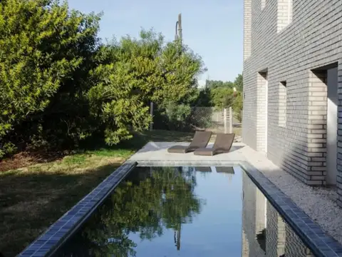 Casa en Venta en Barrio Golf 1, USD 275.000