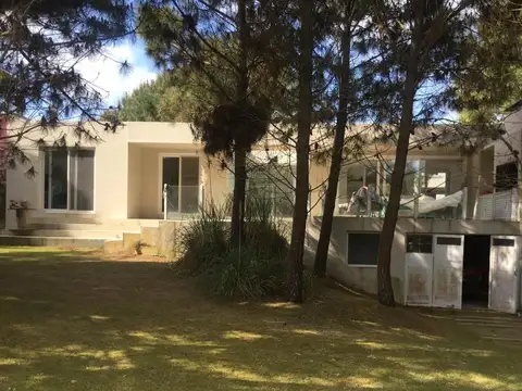 Casa en Venta en Barrio Residencial 1, USD 250.000