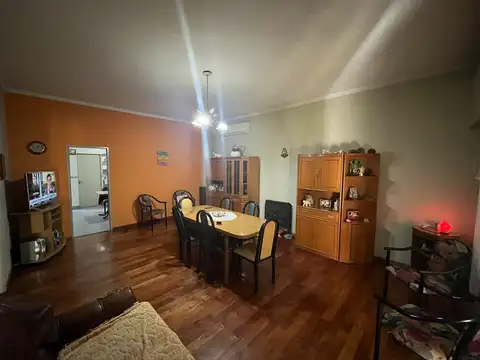Exc. casa Multifamiliar VENTA