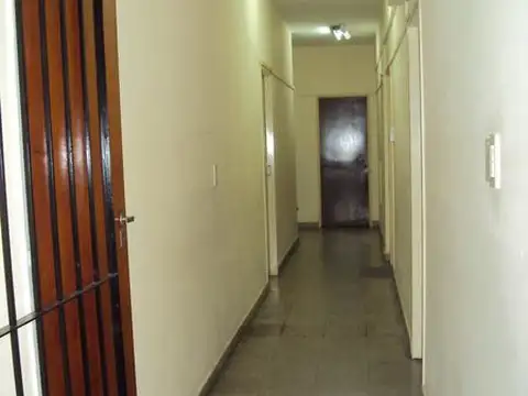 Oficina en Alquiler en Lomas de Zamora, $ 120.000