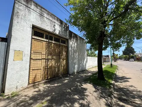 SE ALQUILA GALPON EN H.IRIGOYEN AL 2400 SANTO TOME