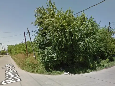 Bs. As. Nº1300 esq Juan XXIII