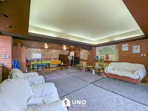 San Nicolas y Rioja - Casa de 3 Dormitorios.