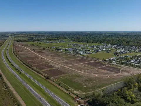 Terreno en Venta 20  mts Fondo